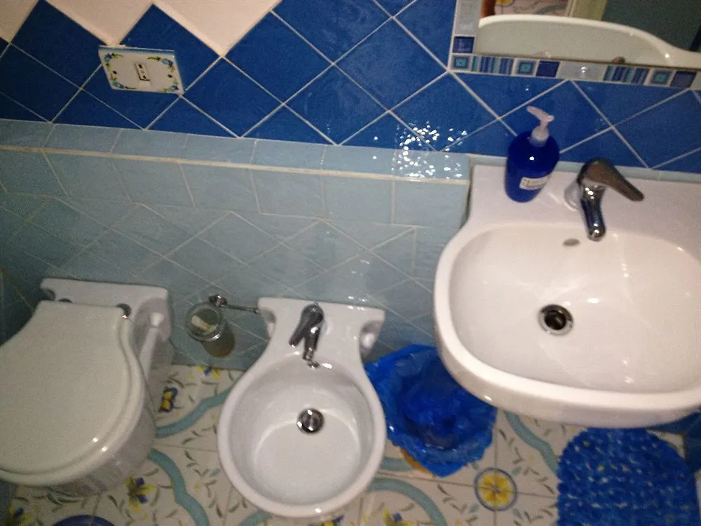 Room Elia Naples